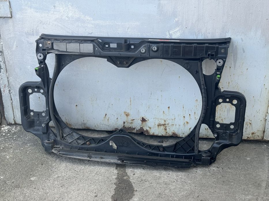 Телевізор Audi a6 c6 установочна панель ауді а6 с6 дизель бензин а6 с6