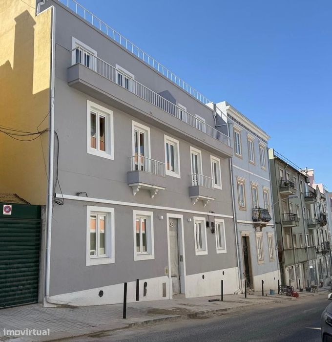 Apartamento T2 totalmente remodelado