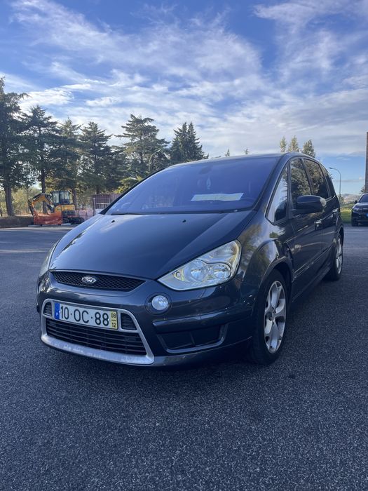 Ford S-Max Titanium S - 7 lugares — photo 3