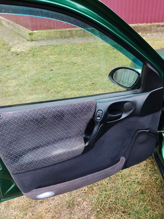 Продам Опель вектра б