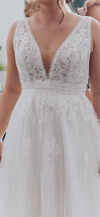 Suknia ślubna Lillian West 66170