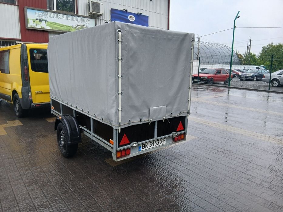 Причіп легковий причіп