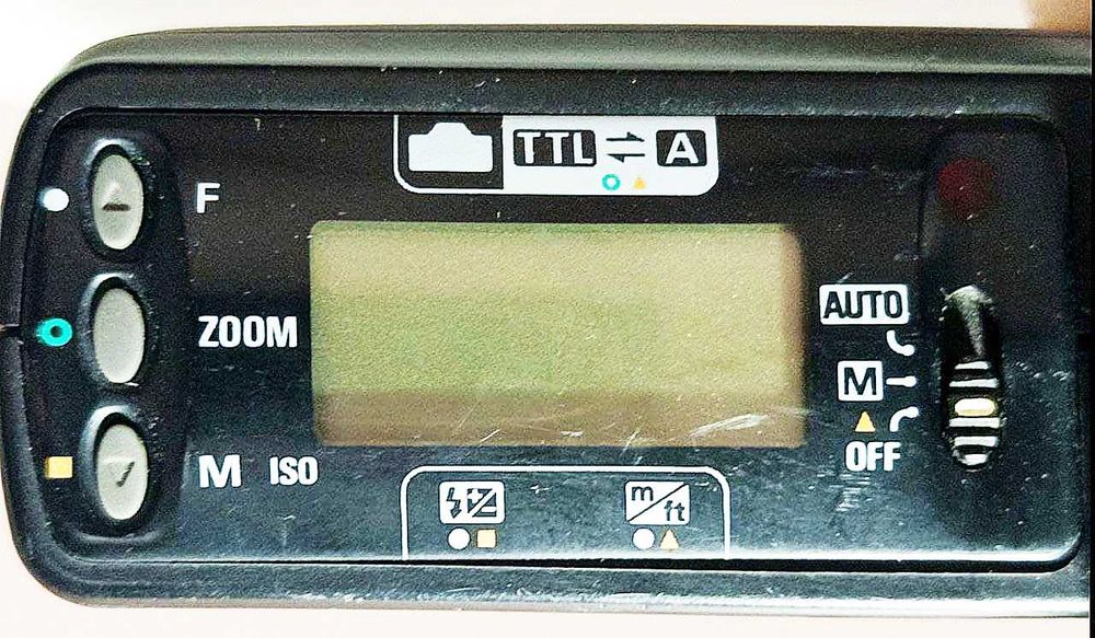 Фотовспышка Nikon Speedlight SB-27