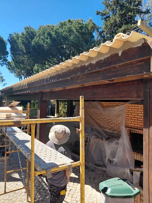 Construção • Remodelações • Telhados • Pinturas
