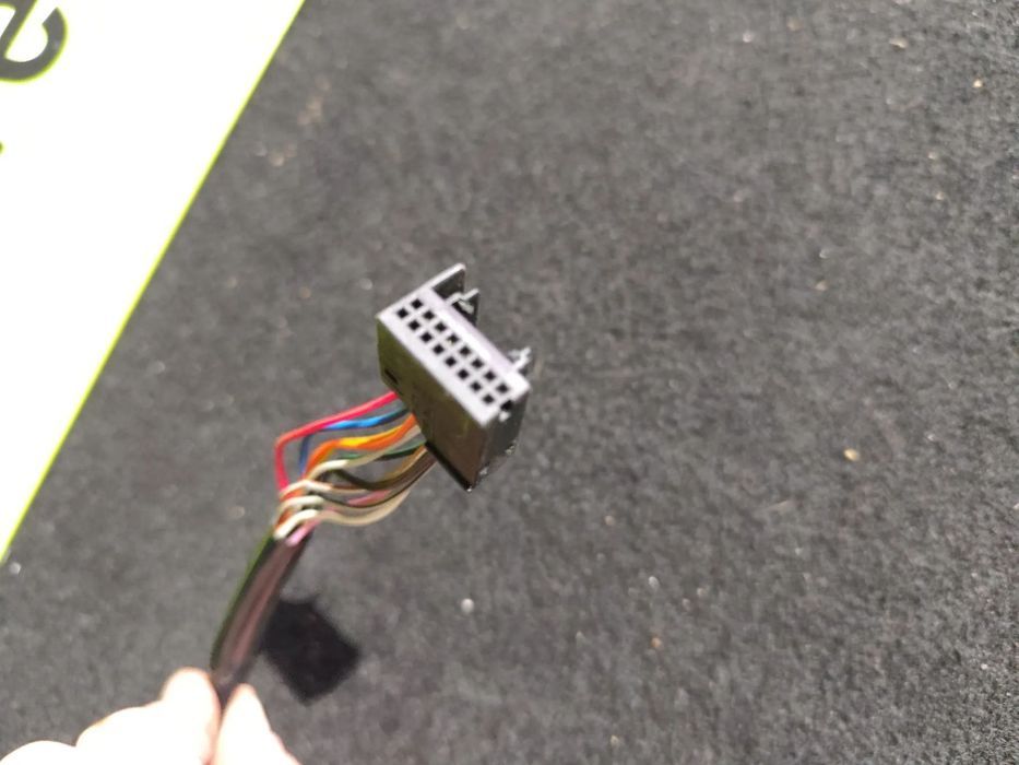 SKODA OCTAVIA II RETROVISOR REBATÍVEL - ER242