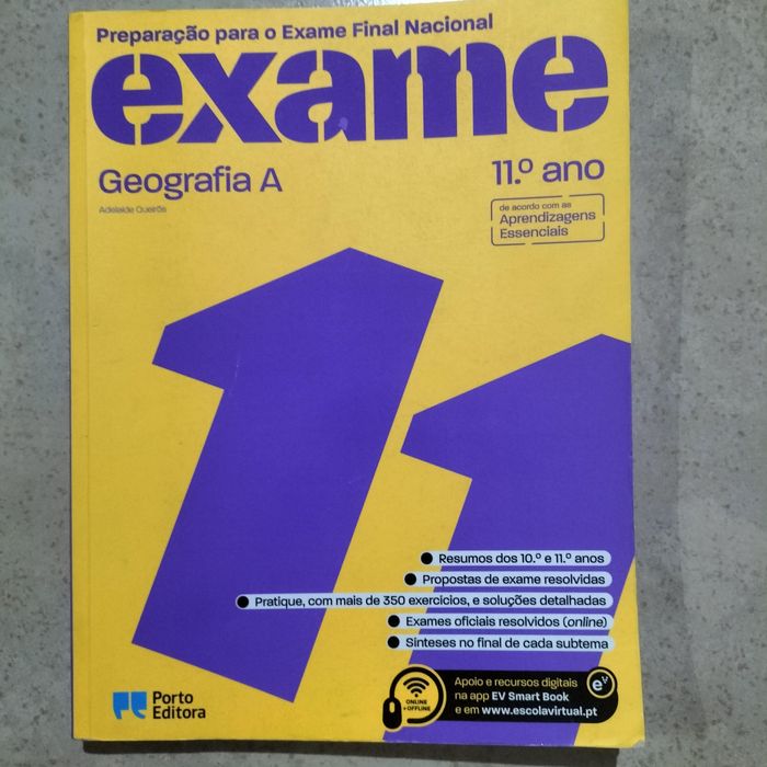 Livros de preparação exames nacionais de geografia A e Economia A