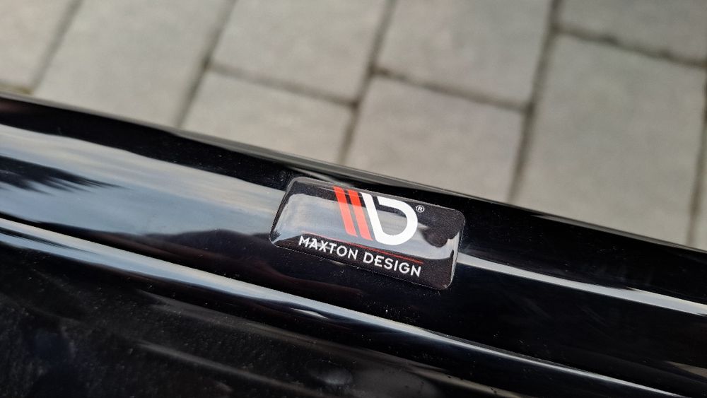 Dokładka tylna Maxton Design do Seata Leona FR MK4 ST