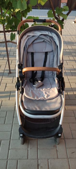 Коляска Maxi-Cosi 2 в 1: прогулянковий візок і люлька