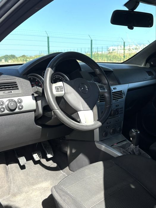 Opel Astra H 1.7 CDTI 125CV — photo 5