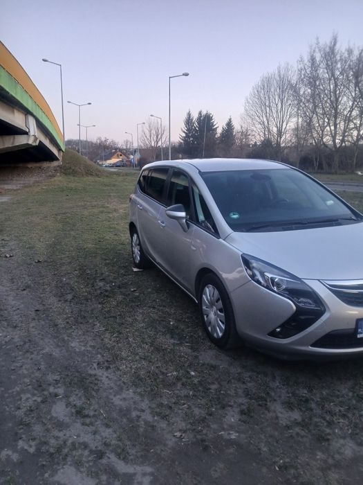 Sprzedam OpelZafiraC