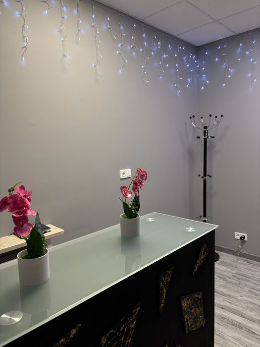 Do wynajęcia gabinet w lokalu uslugowym