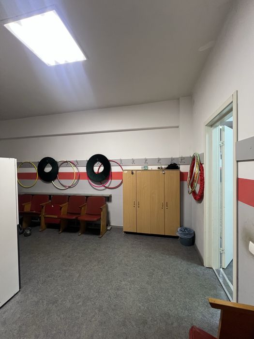 Оренда спортивного залу в центрі, вул. Дашковича