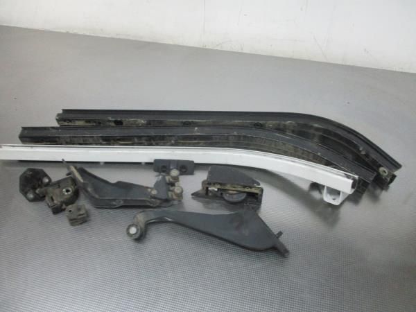 Calha / Calhas / Corrediças CITROËN Berlingo (B9)