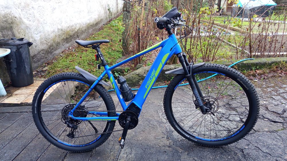 Bicicleta BTT elétrica 29