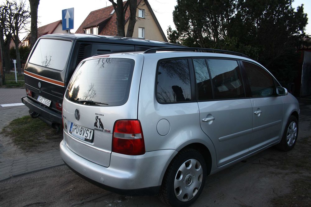 vw touran,2003r,2.0tdi,7 osób,ładny