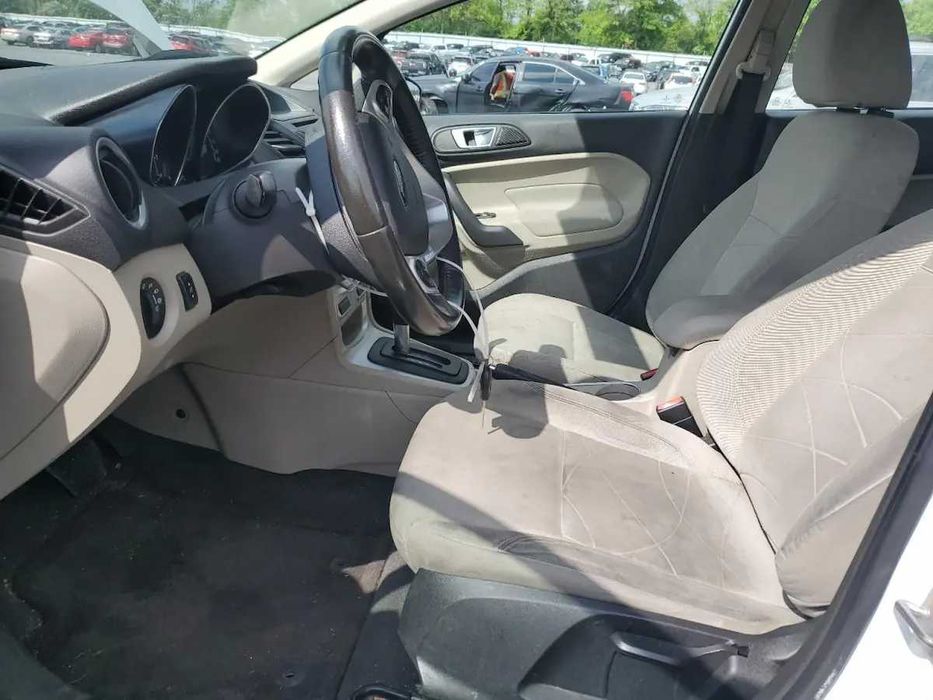 Бампер Ford Fiesta розборка шрот