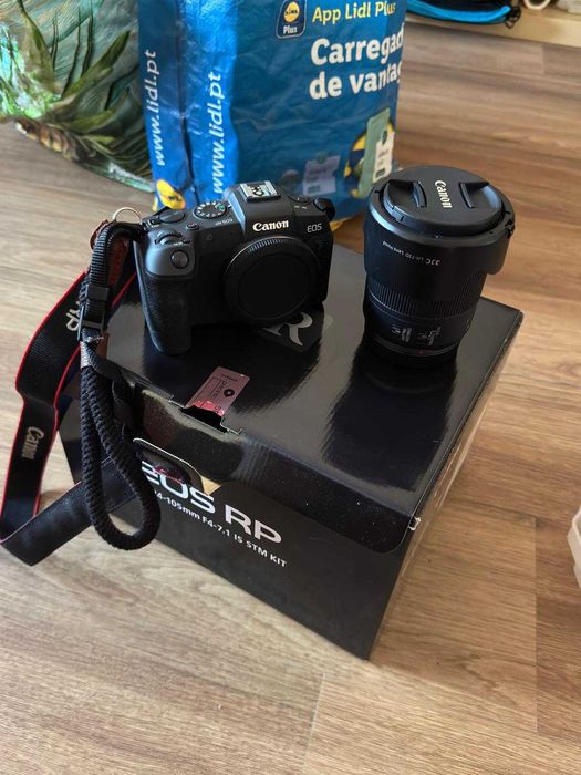 Camara Canon EOS RP + RF 24-105mm F4-7.1 IS STM KIT