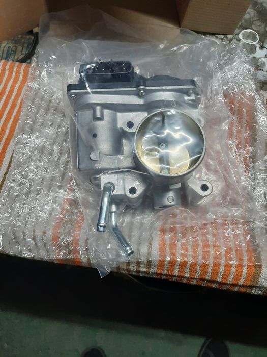 дроссельная заслонка Mitsubishi Lancer 10