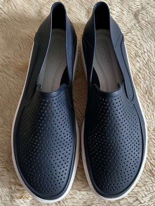 Półbuty wsuwane Crocs Iconic comfort 41 dł.27 cm.