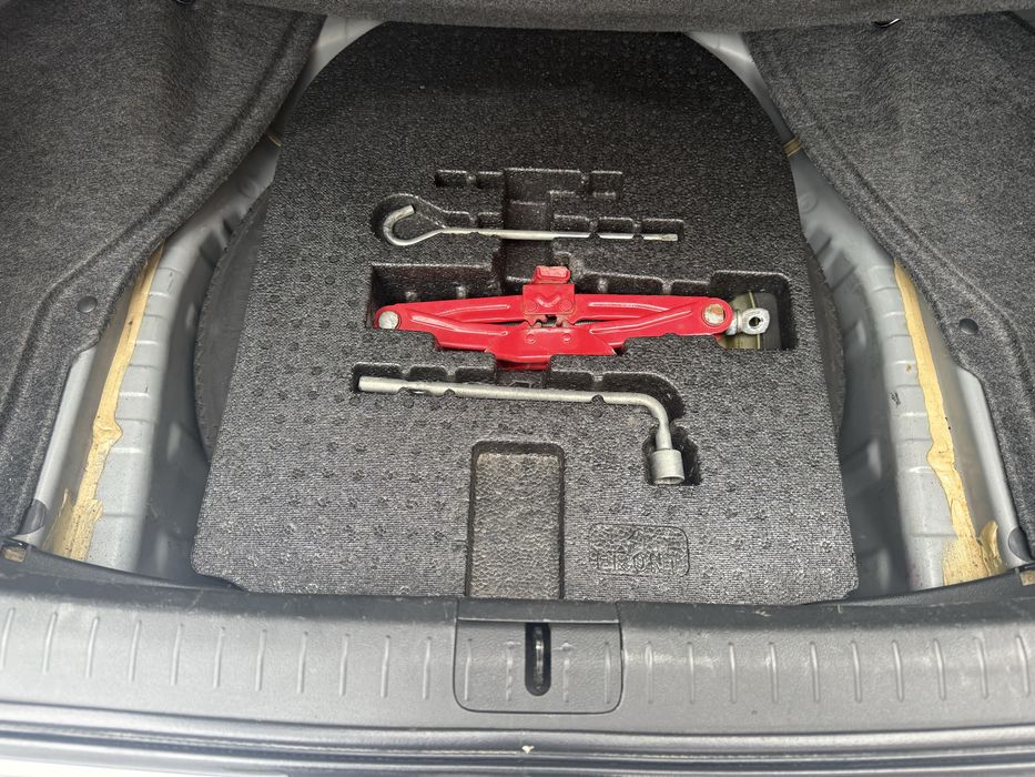 Продам Хонда Акорд ЦЕЛАЯ!!!