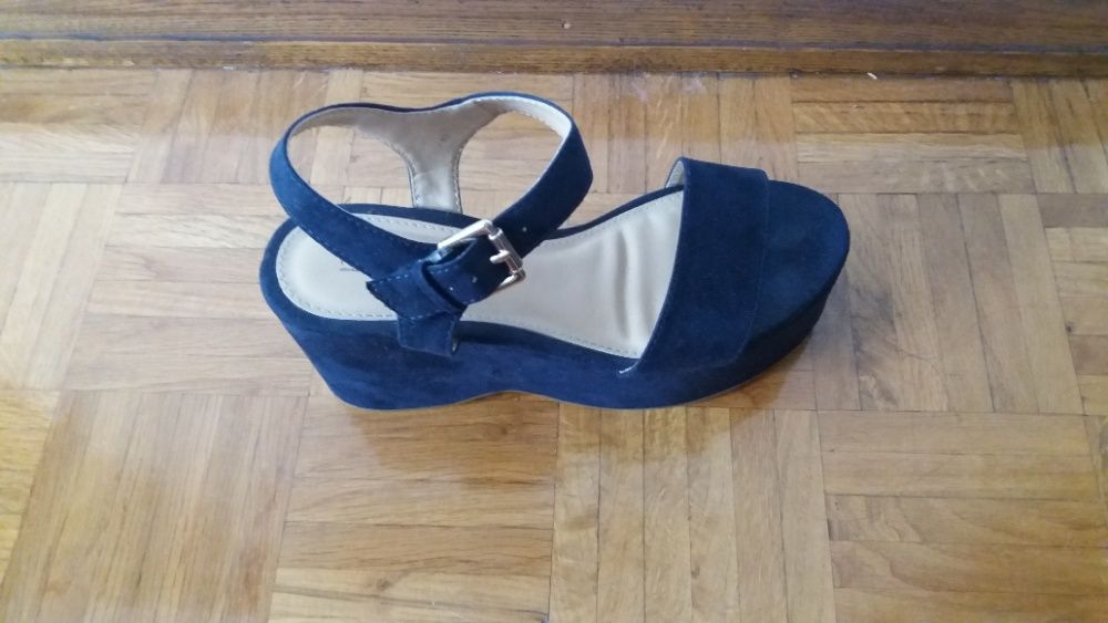 Sandalias da Pull Bear.