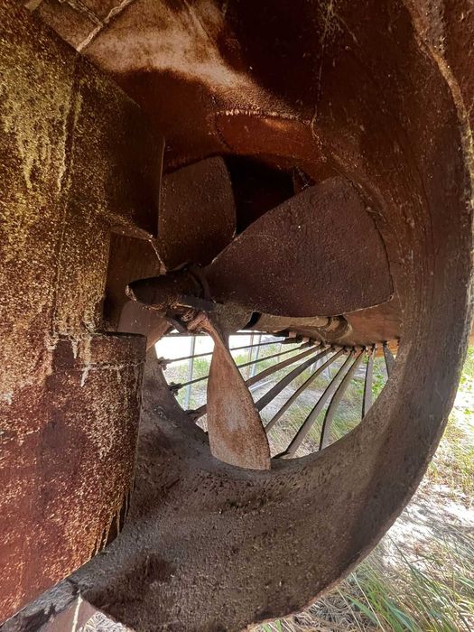 Продам теплохід Костроміч