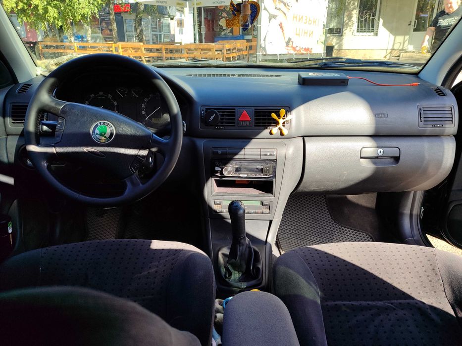 Октавія тур 2.0 газ/бензин