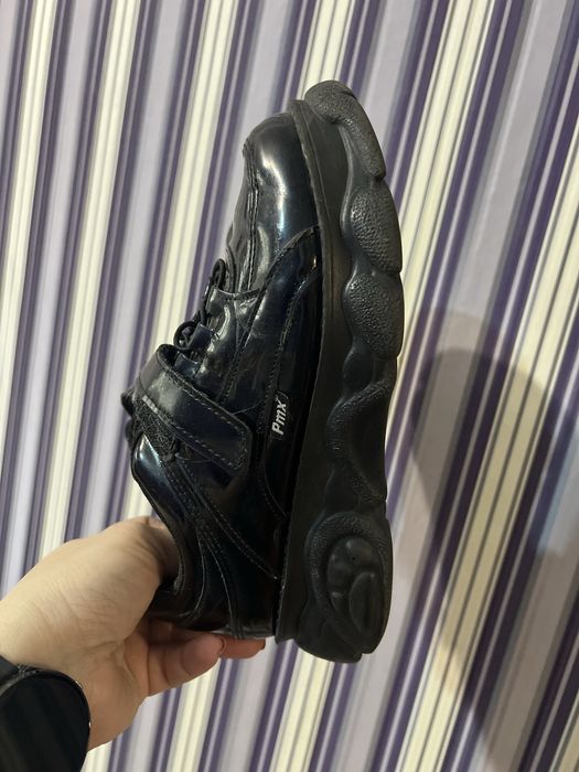 БЕЗКОШТОВНО чоботи лак 34/35