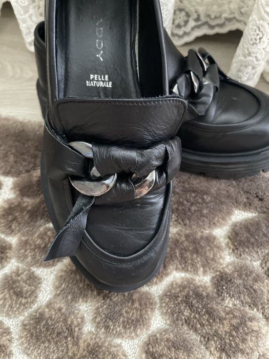 Лофери шкіра 38