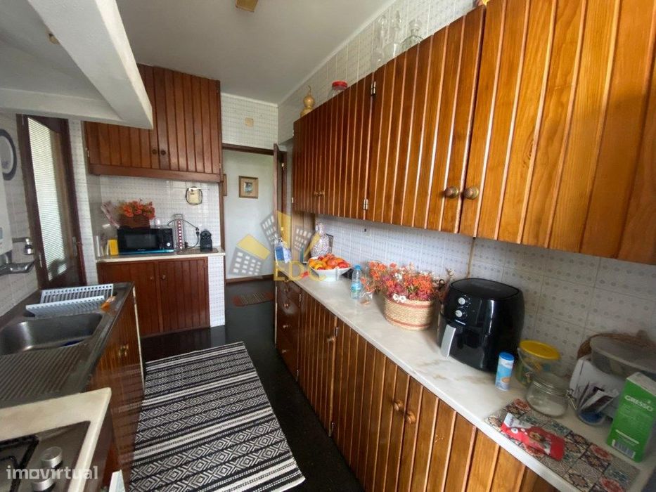 Apartamento T3 com suíte no Monte do Estoril | Excelente potencial ...