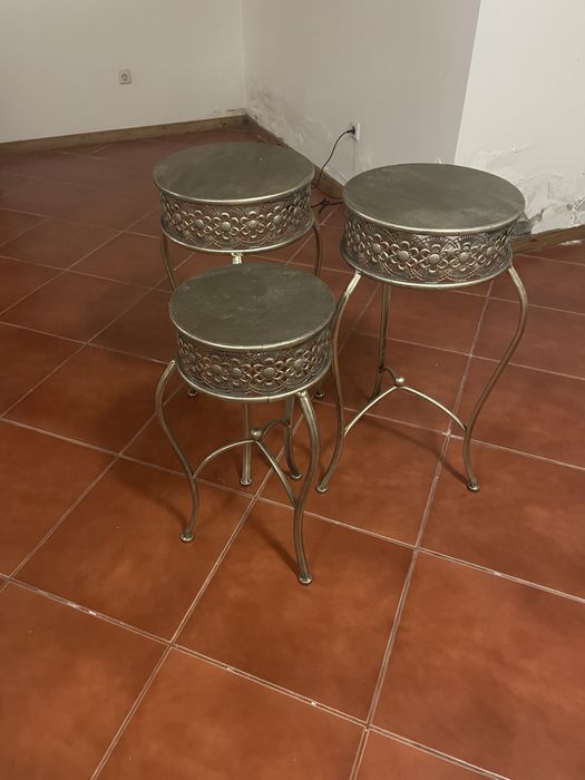 Conjunto mesas apoio