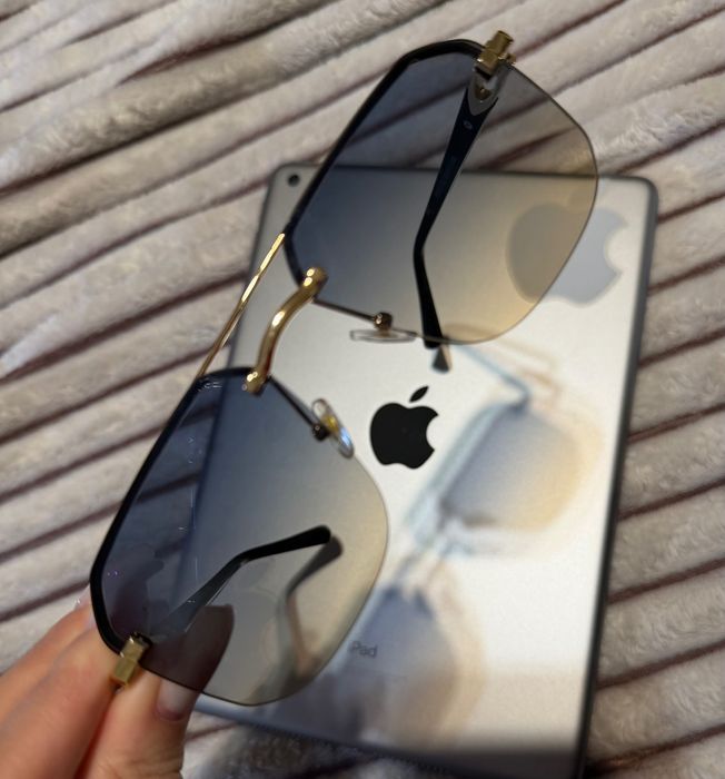 Сонцезахисні окуляри Cartier