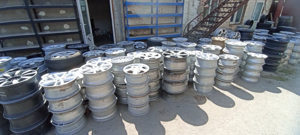 Колеса гума з Німеччини 285/40 R21 Умань широкий вибір