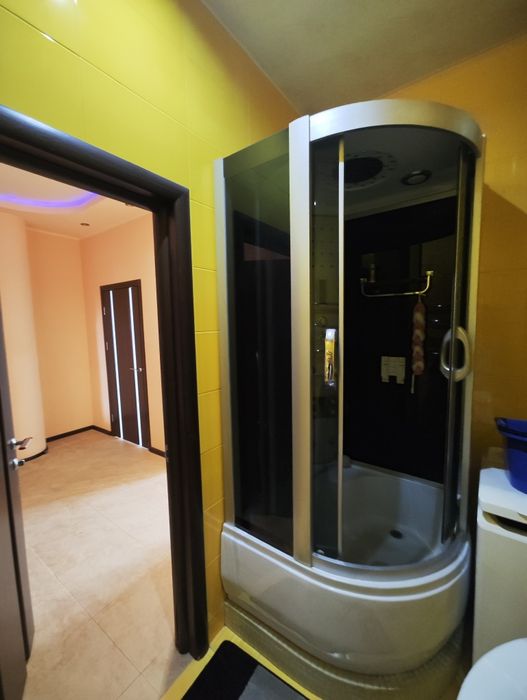 Сдам кв. в ЖК Гвардейцев Широнинцев 33,  метро Академика Павлова