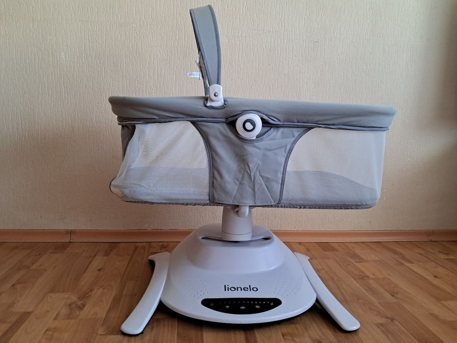 Заколисувальний центр Lionelo Bella Set Grey Concrete