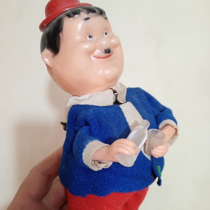 Заводная игрушка прошлый век