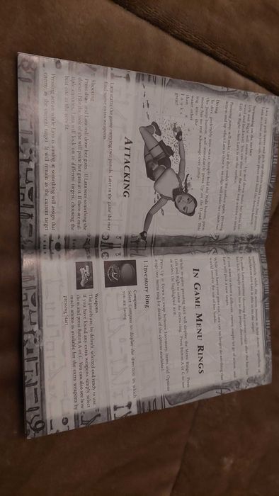 Sega Saturn Tomb Raider (Caixa e manual)