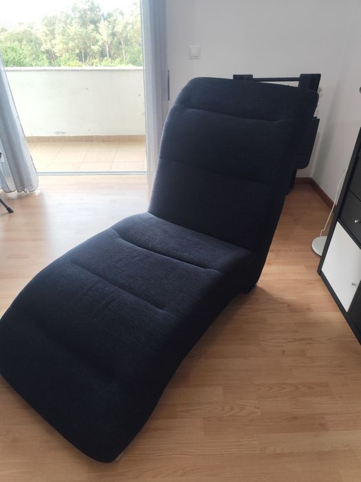 Chaise longue preta como nova