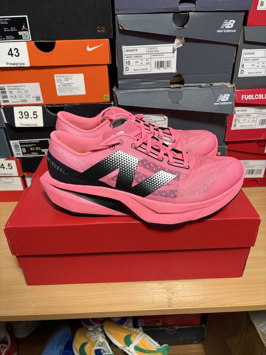 Новые ОРИГИНАЛ оригінал кроссовки кросівки New Balance нб V4 Rebel