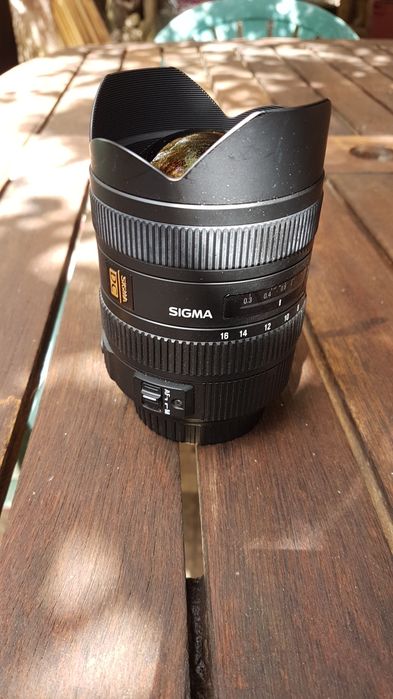 Lente Sigma CANON 8-16 mm f/4.5-5.6 DC HSM FLD AF