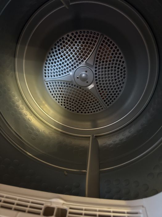 Продам сушильную машину самовывоз