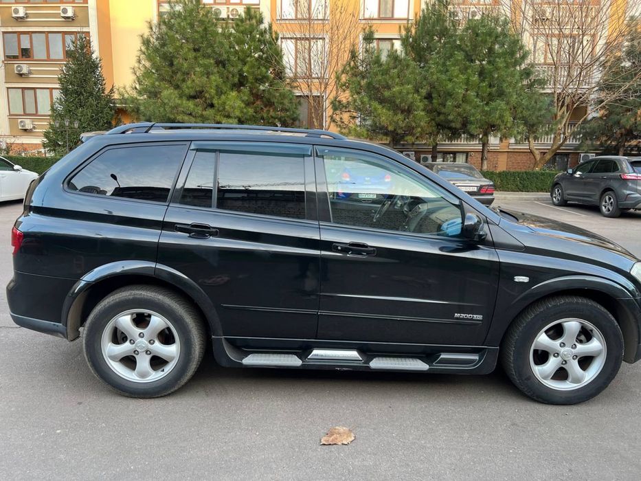 SsangYong Kyron 2008 год  (от 1300$)