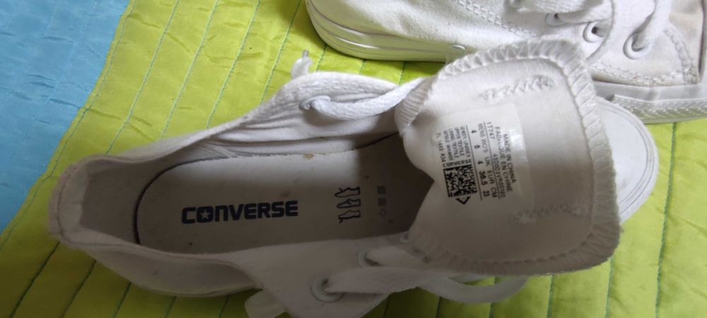 Sapatilhas brancas da All Star Converse novas. tam. 36.5