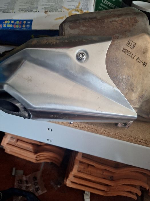Escape completo benelli 500 trk