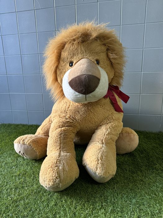 Peluche Leao enorme