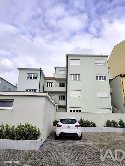 Apartamento T1 em Cedofeita, Santo Ildefonso, Sé, Miragaia, São Nicola