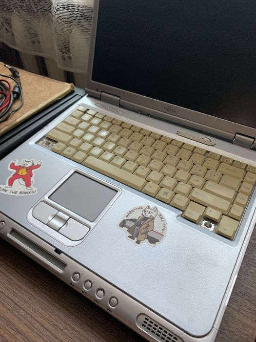 Продам ноутбук Fujitsu