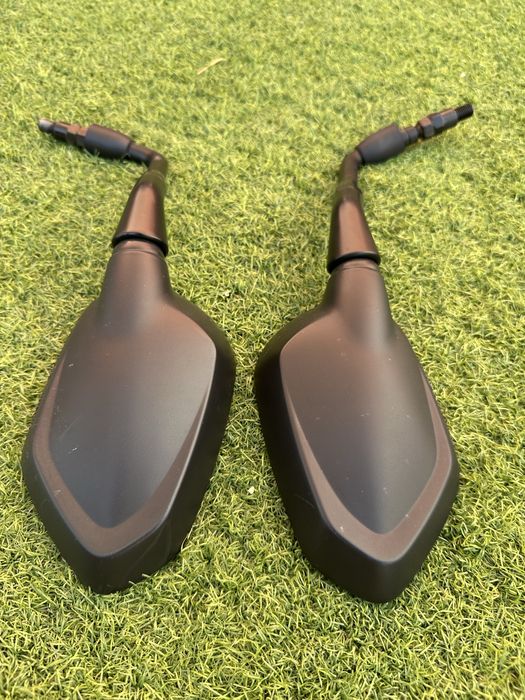 Retrovisores originais Triumph