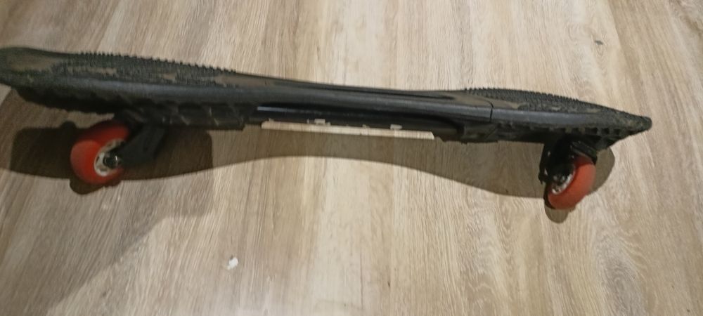 Deskorolka dwukołowa