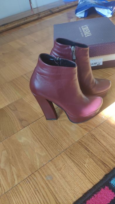 Жіночі демісезонні черевики